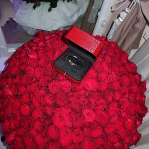 Elegant Gold Nail Bracelet